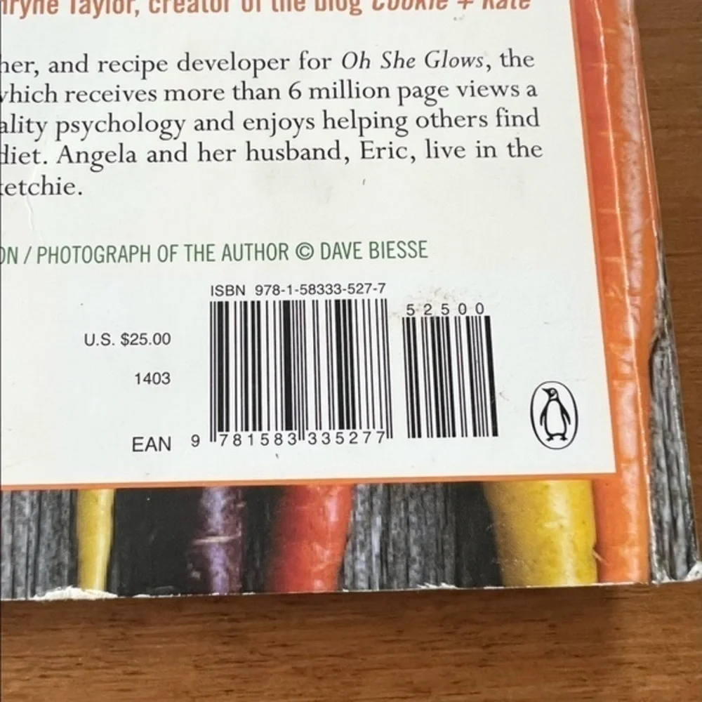 Oh She Glows cookbook Vegan plant based recipes Angela‎ Liddon softcover